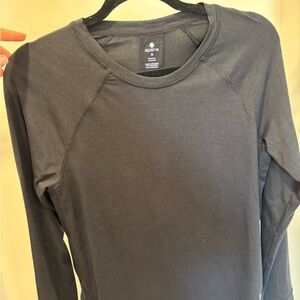 Apana Women’s Long-Sleeve Crew Shirt in Black